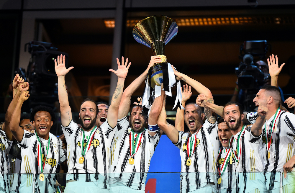 La maglia della Juventus 2020-21 viene elogiata dai fan